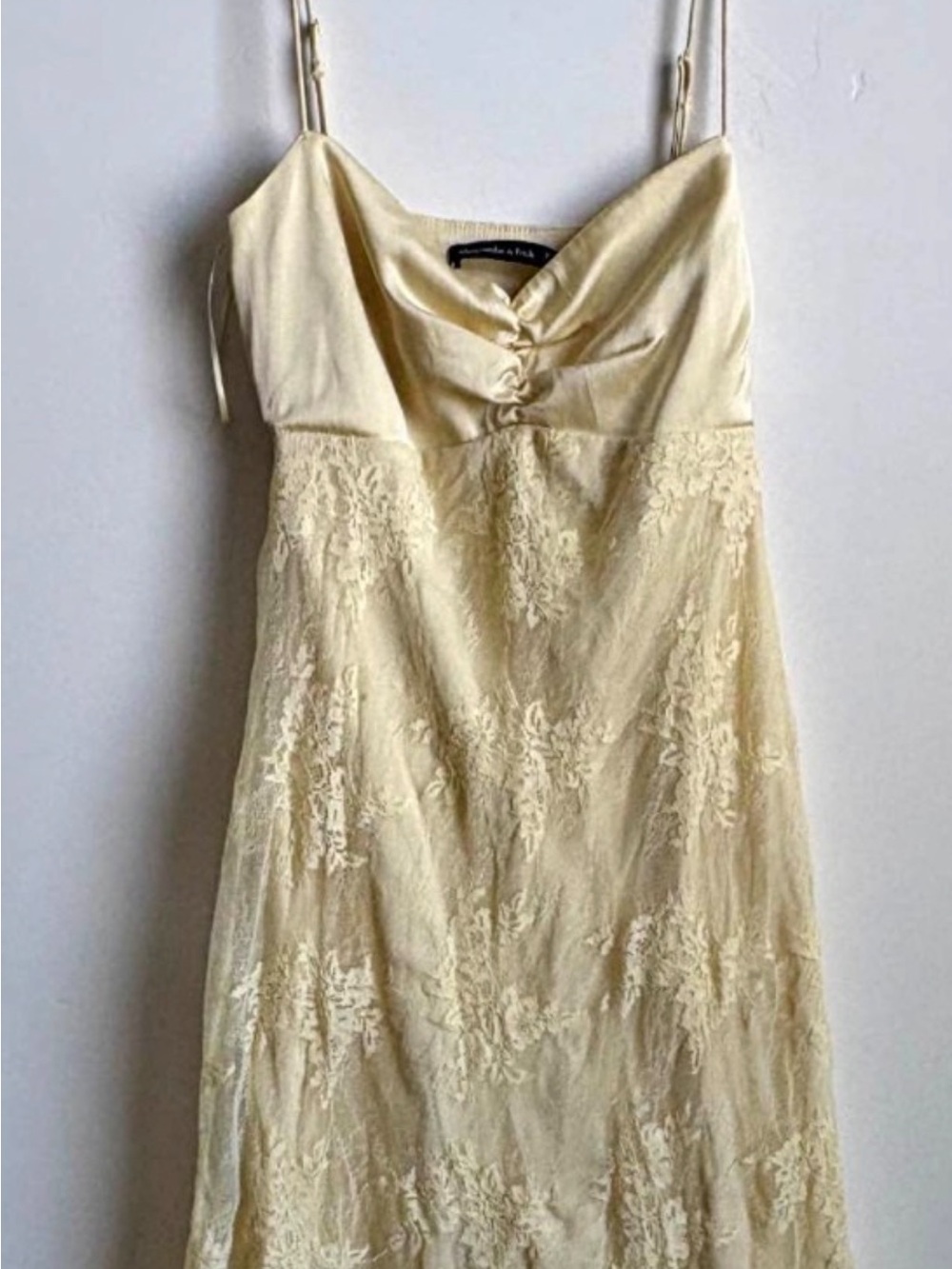 Abercrombie & Fitch Lace butter yellow dress!! - Picture 1 of 3